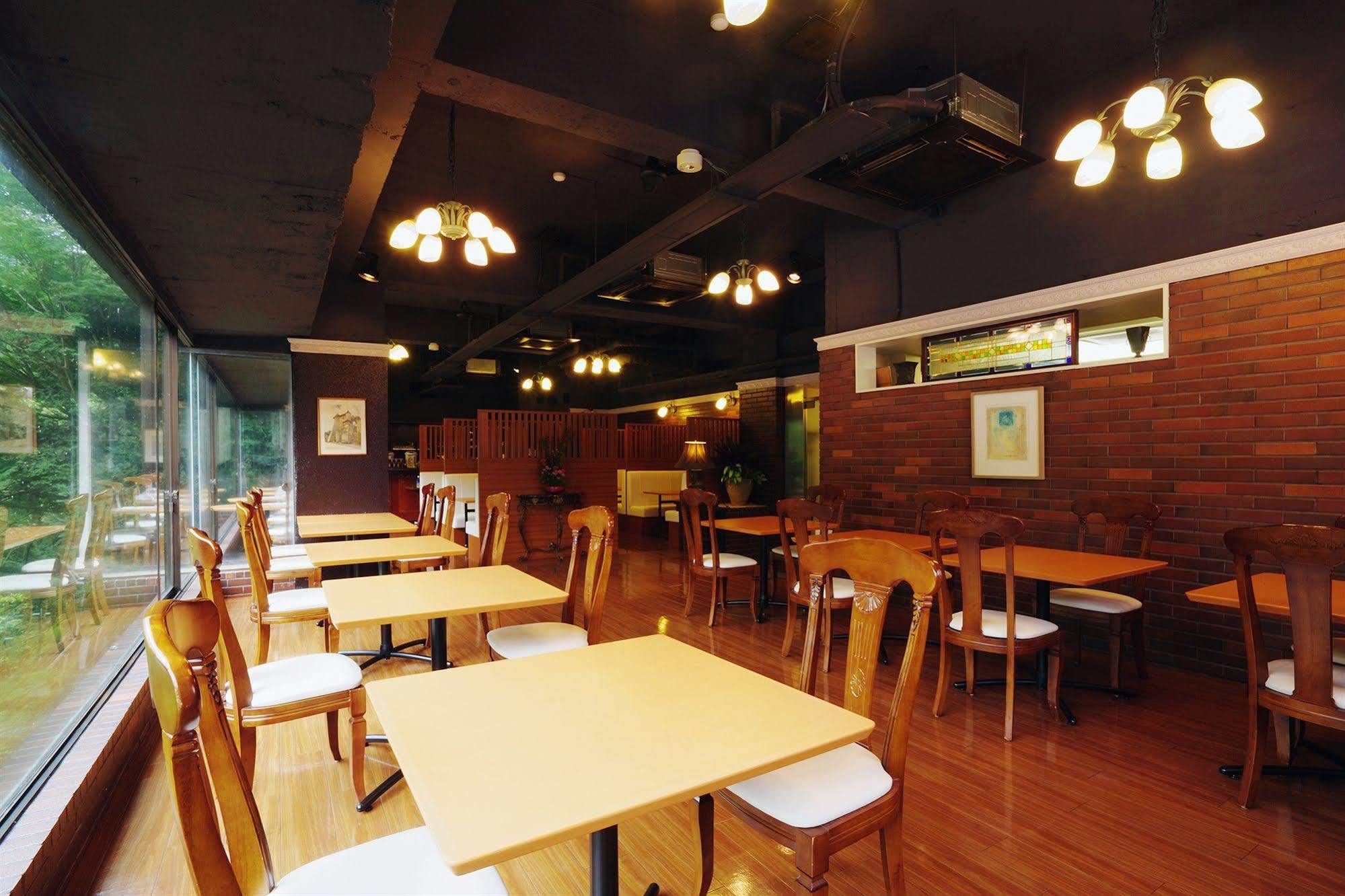 塔之泽Quatre Saisons酒店 箱根 外观 照片