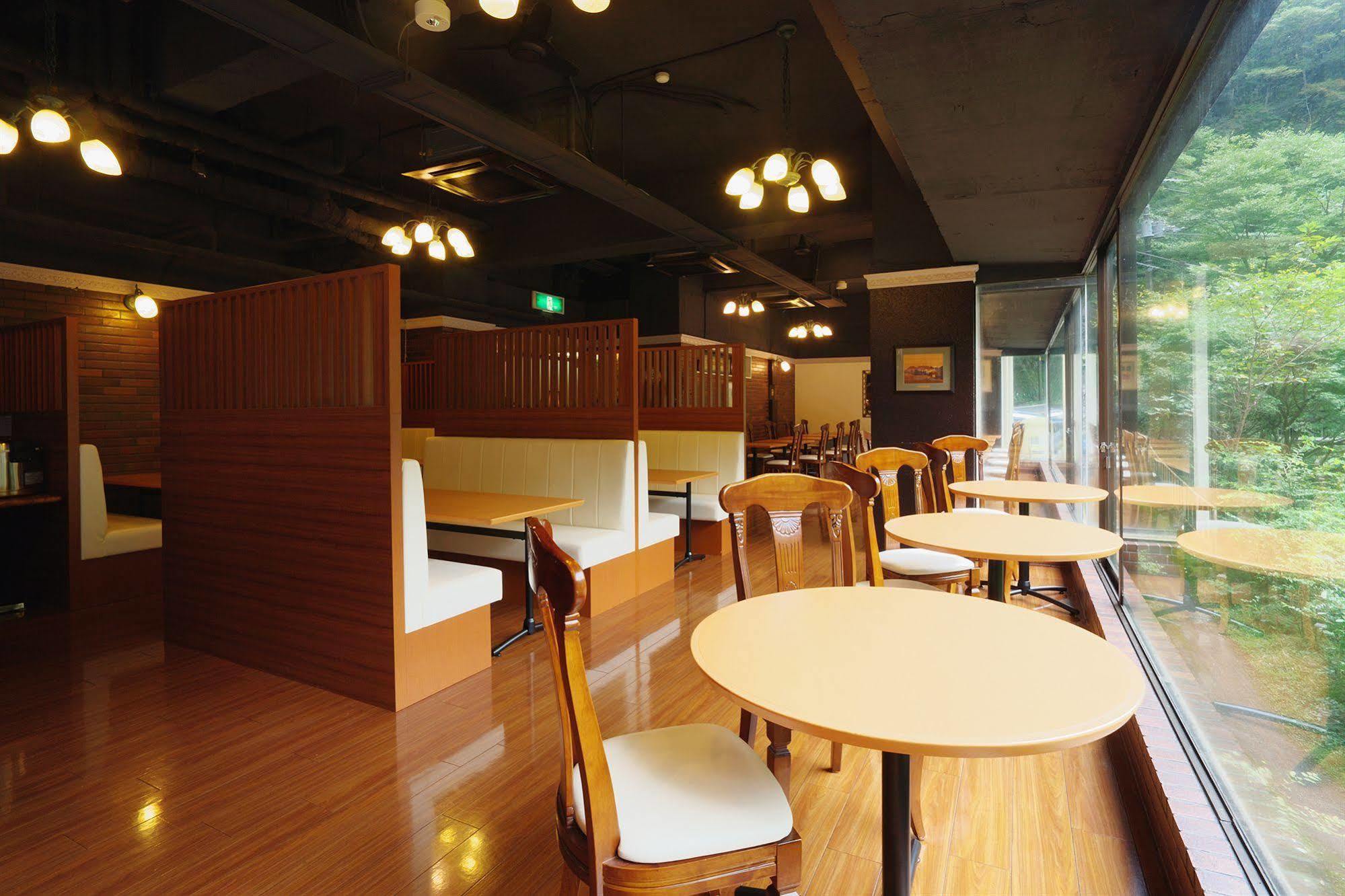 塔之泽Quatre Saisons酒店 箱根 外观 照片